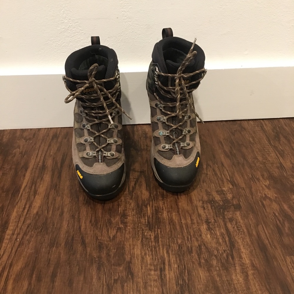 Asolo Mountain Hiking Boots Size 9.5